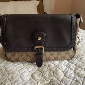Vintage Gucci crossbody